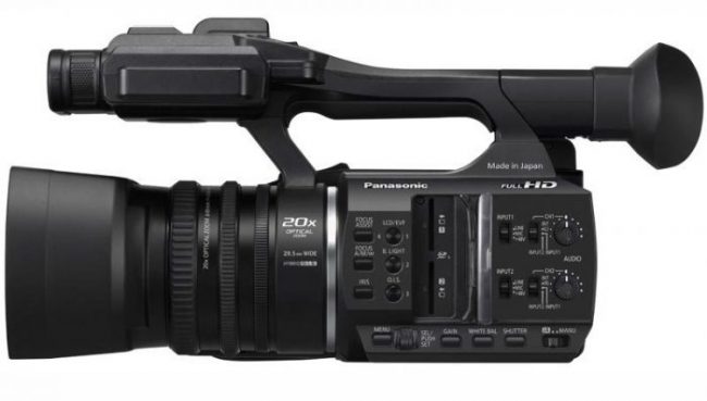 Panasonic-AG-AC30_side_2-e1467237007885