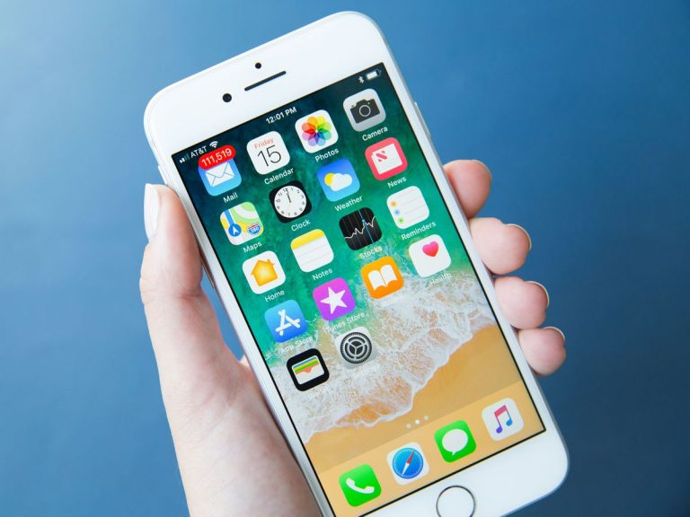Akıllı telefon rekabeti 2018’de nereye gidecek?