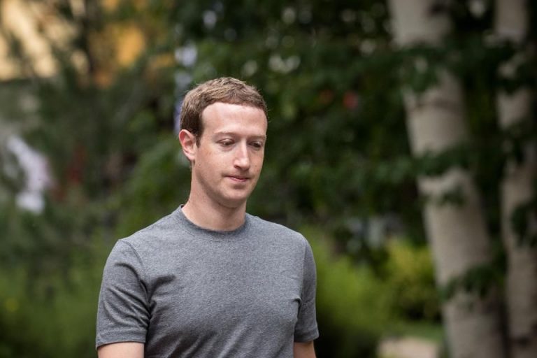 Facebook’un değeri 1 gecede 37 milyar dolar düştü