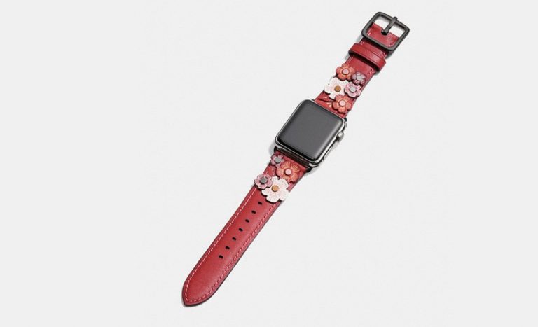 Coach’tan Apple Watch için şık kayışlar