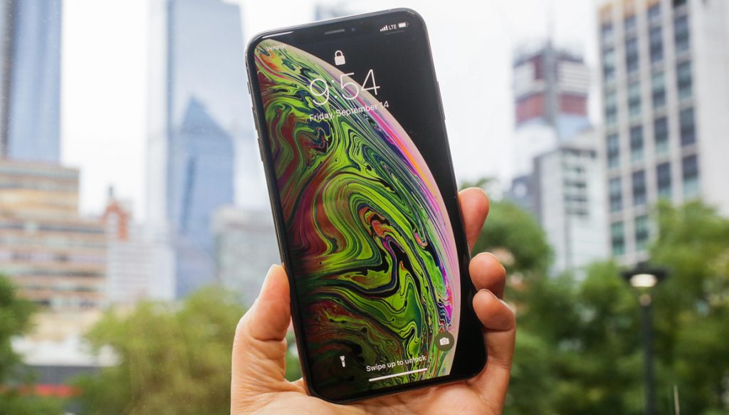 2019 iPhone modelleri ekrandan parmak izi ile gelebilir!