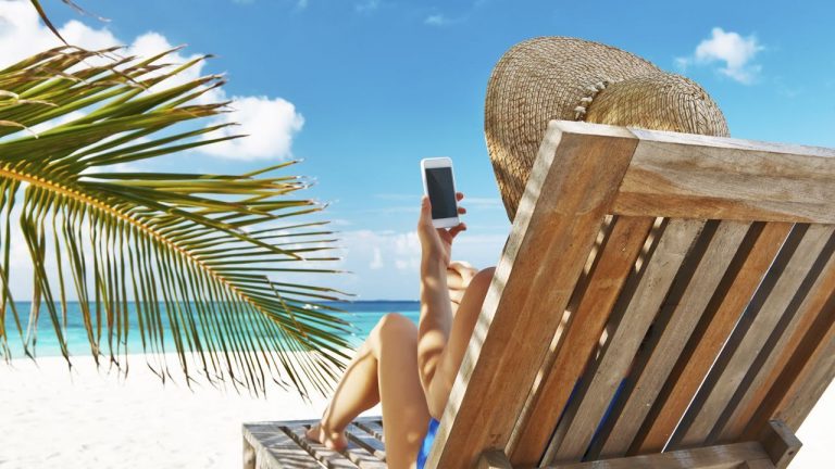 Tatilde telefonlarımızla neler yapabiliriz?