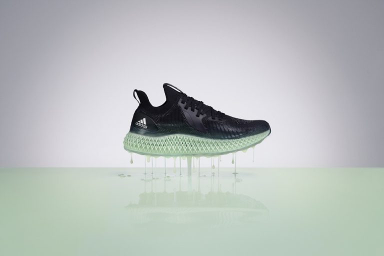 adidas’ın yazıcısından bu kez reflektörlü Alphaedge 4D çıktı