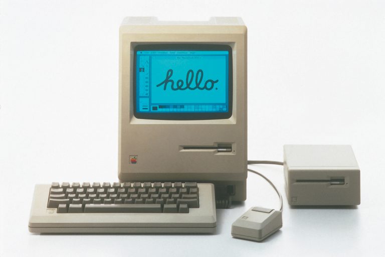 36 yıl önce bugün ilk Macintosh tanıtıldı!