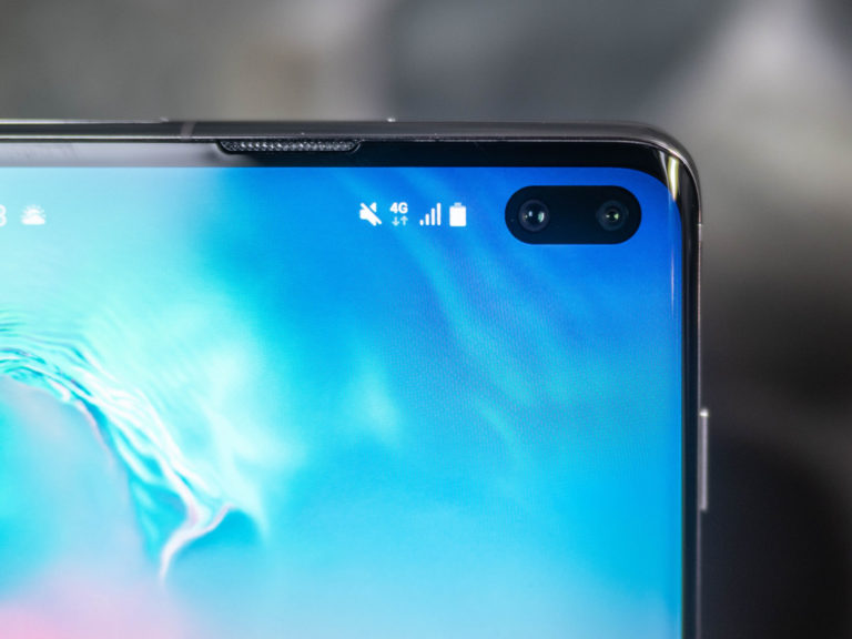Samsung ön kamera konusunda farklı bir adım atabilir