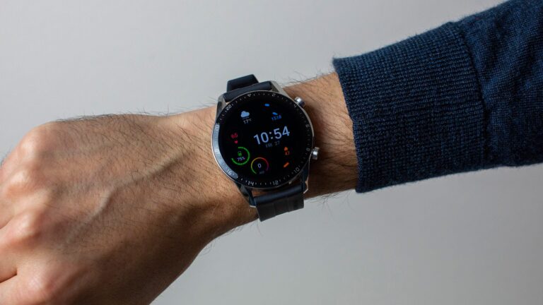 Huawei Watch GT 2, Uzaktan Deklanşör özelliğine kavuştu