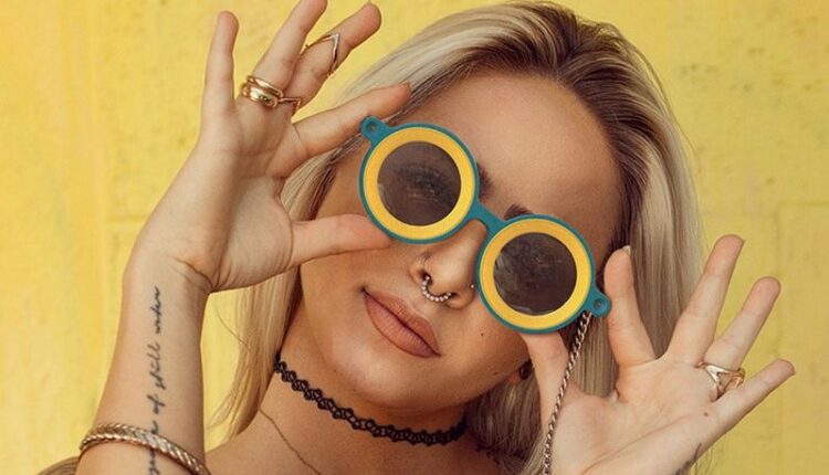 Snap Goggles
