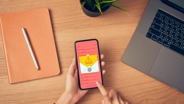 Cep Telefonunda Virüs Olduğu Nasıl Anlaşılabilir?
