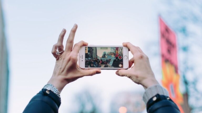Telefon mu Fotoğraf makineleri mi? Hangisi daha avantajlı?