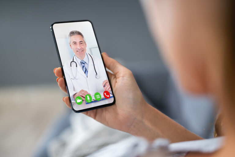 E-sağlık uygulamaları ile doktorunuza ulaşın!