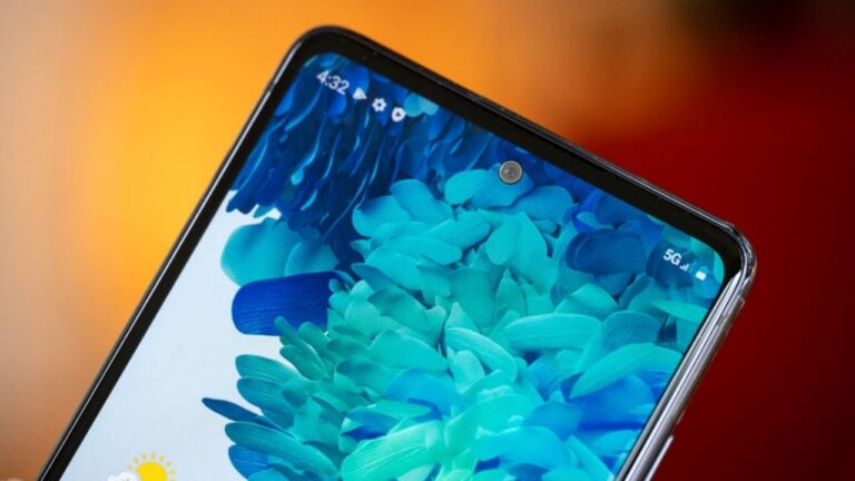 Samsung ekran altı kamerası üzerine çalışıyor!
