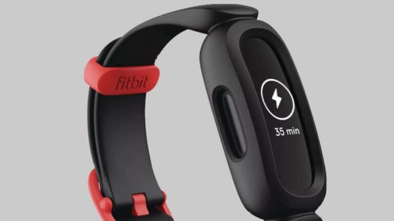Yeni giyilebilir akıllı bileklik yolda: Fitbit Ace 3