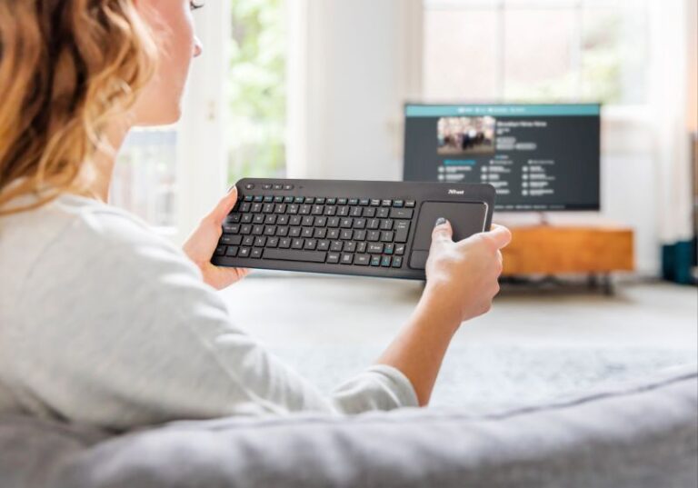 TV için kablosuz klavye seçenekleri