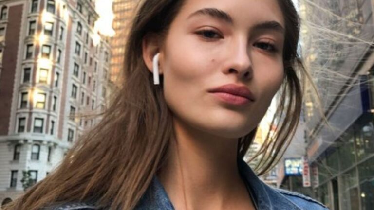 Apple, AirPods odaklı efsane özelliklerini tanıttı