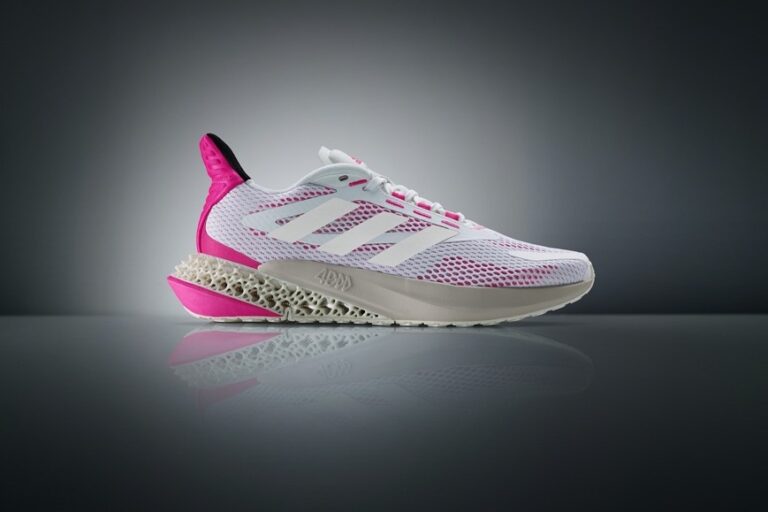 3D baskı teknolojisi ile üretildi: ADIDAS 4DFWD