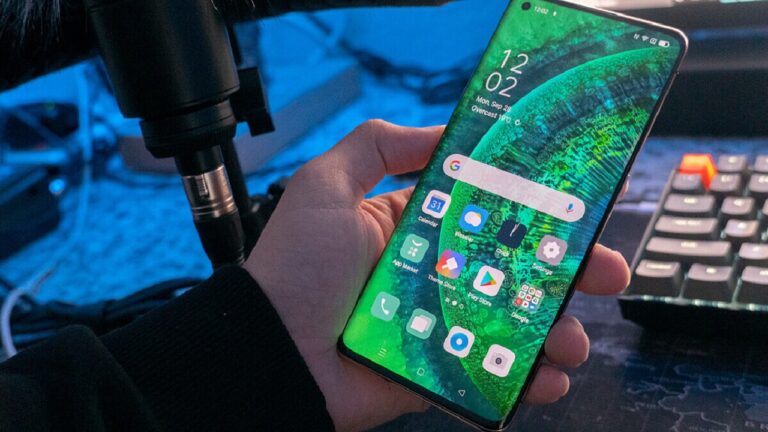 Android 12 güncellemesi alacak OPPO telefonlar