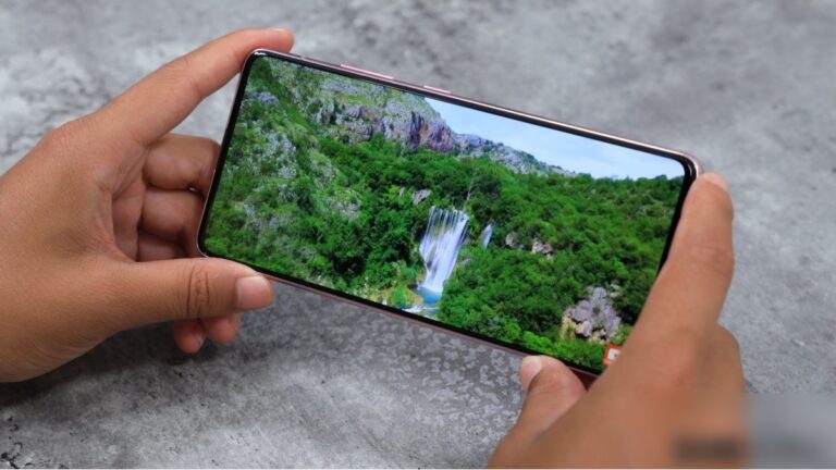 Samsung’un popüler telefonları, can sıkan sorunlarla karşı karşıya!
