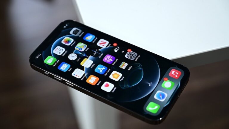 Apple’dan iPhone 13 kullanıcılarını kızdıran hareket!