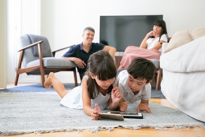 Türkiye’de ebeveynlerin %52’si ebeveyn kontrolü uygulamaları kullanıyor