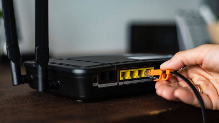 Modem için hayati olan Firmware güncellemeleri nasıl yapılır?
