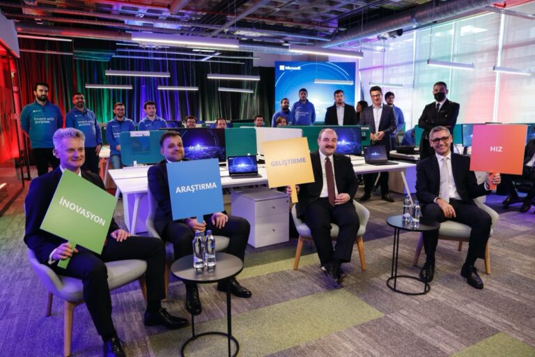 Microsoft Türkiye Ar-Ge Merkezi açıldı