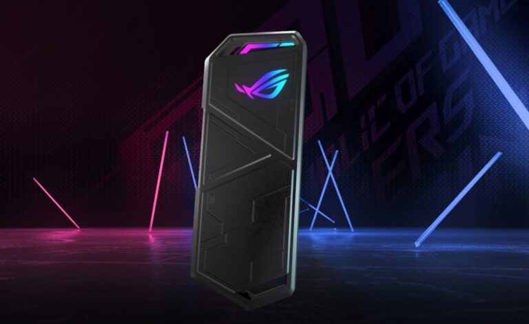 ROG Strix Arion M.2 NVMe SSD kutusu yenilikçi özellikler taşıyor