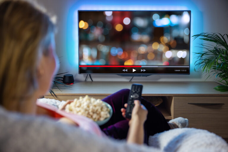 Netflix Benzeri Ücretsiz Film Servisleri