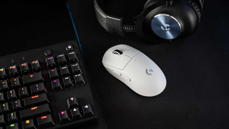Kablosuz klavye ve mouse ile oyun oynanabilir mi?