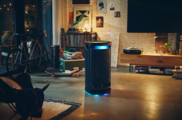 Sony yeni SRS-XV900’ü tanıttı