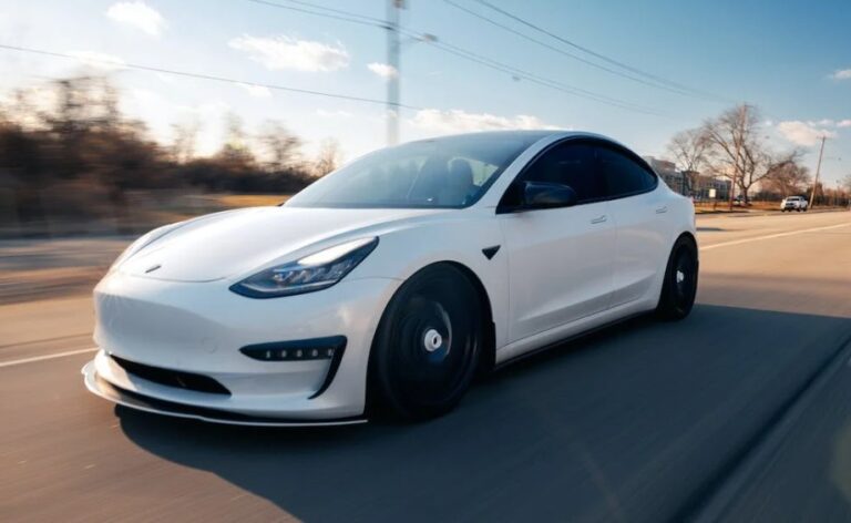 Araçların elektriklenmesi otomotiv sektöründe dengeleri nasıl değiştirecek?