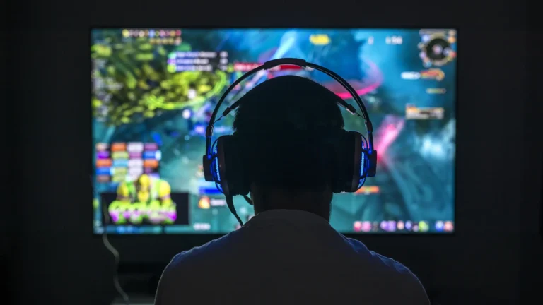 Monitör Satın Alırken Dikkat! Ghosting Nedir?