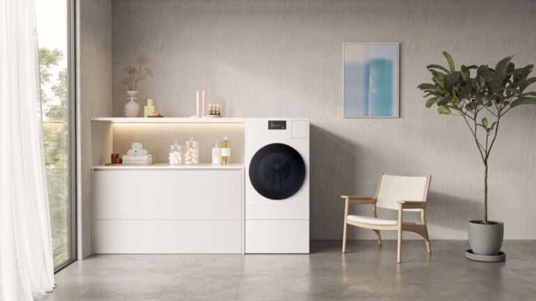 Samsung IFA 2023’te kurutmalı çamaşır makinesi BESPOKE AI Combo’yu tanıttı