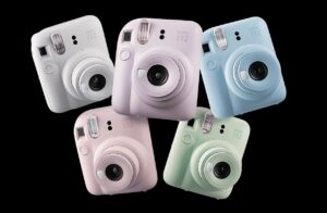 FujiFilm instax mini 12 