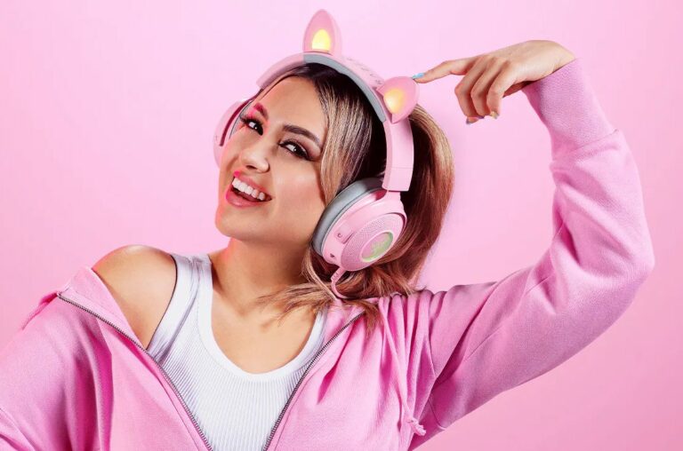 Razer Kraken Kitty V2 Pro:  Tasarımı İle Fark Yaratıyor