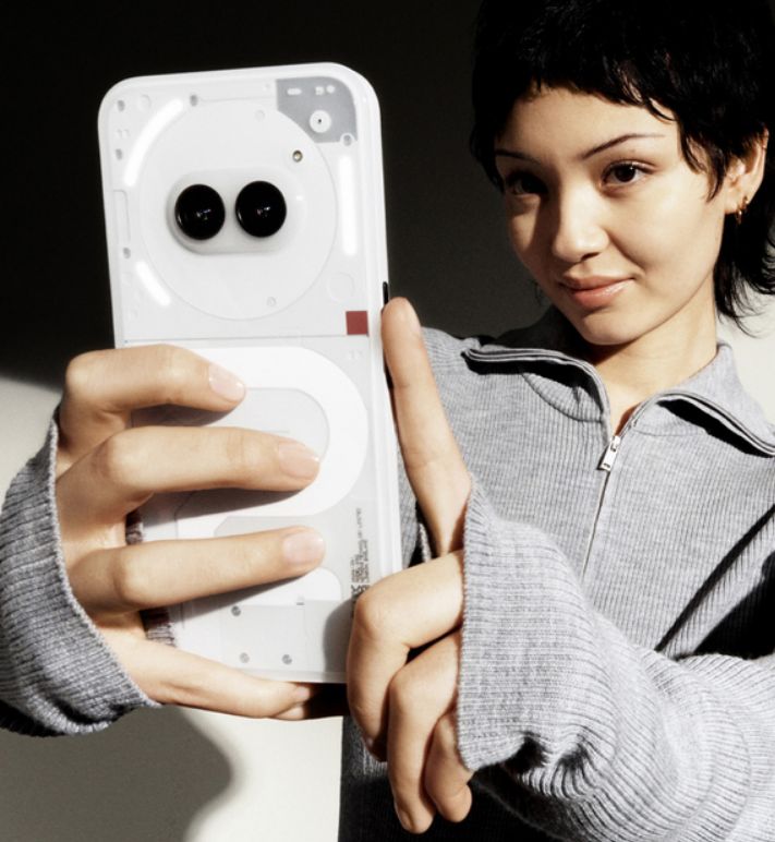 Nothing Phone (2a) : Dikkatleri Üzerine Topluyor