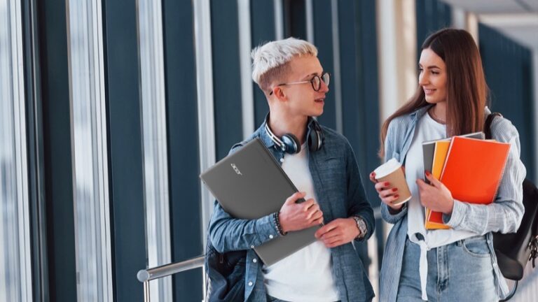  Acer’dan iki yeni Chromebook dizüstü bilgisayar