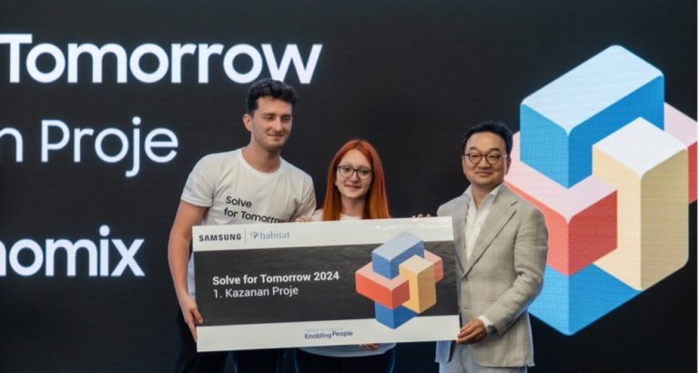 Solve for Tomorrow Programının kazananları ödüllerini aldı