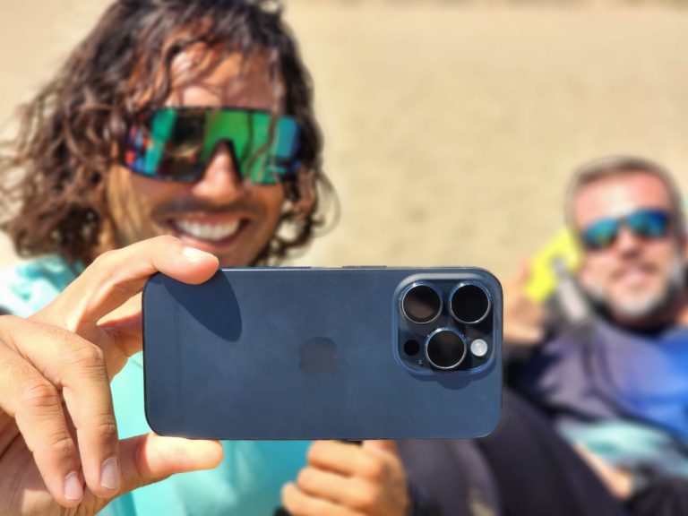 Suya dayanıklı telefon modelleri