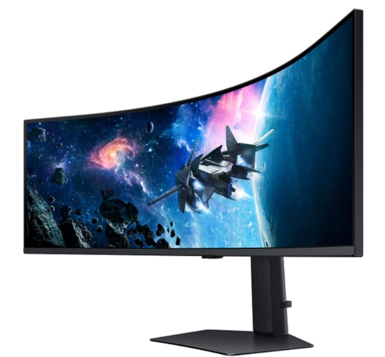Samsung Odyssey G9 Monitör ile Oyunları En Geniş Ekranda Oynayın